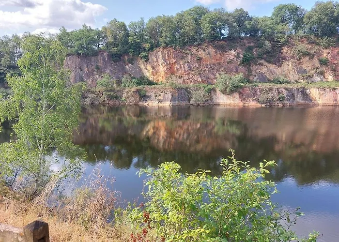 Vakantiehuis Maison Renovee Proche Du Rocher De Avec Wifi - Fr-1-426-587