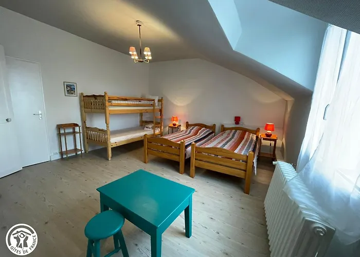 Vakantiehuis Maison Renovee Proche Du Rocher De Avec Wifi - Fr-1-426-587 Cheffois