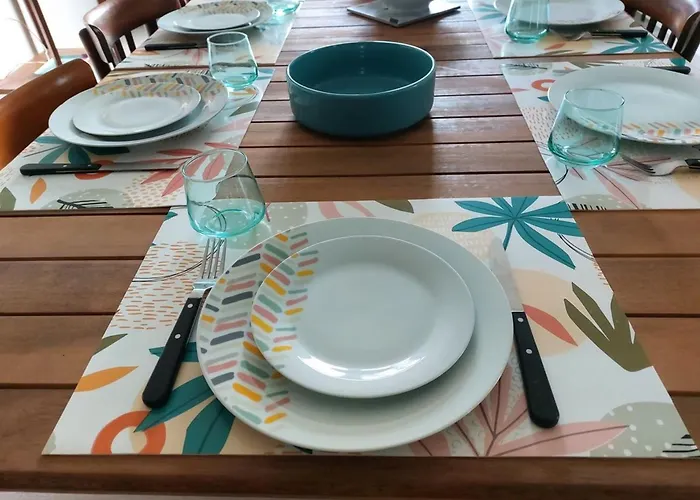 Maison Renovee Proche Du Rocher De Avec Wifi - Fr-1-426-587 Vakantiehuis *